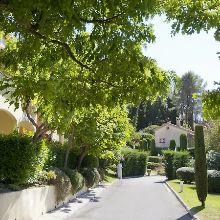 Le Club 4* Mougins